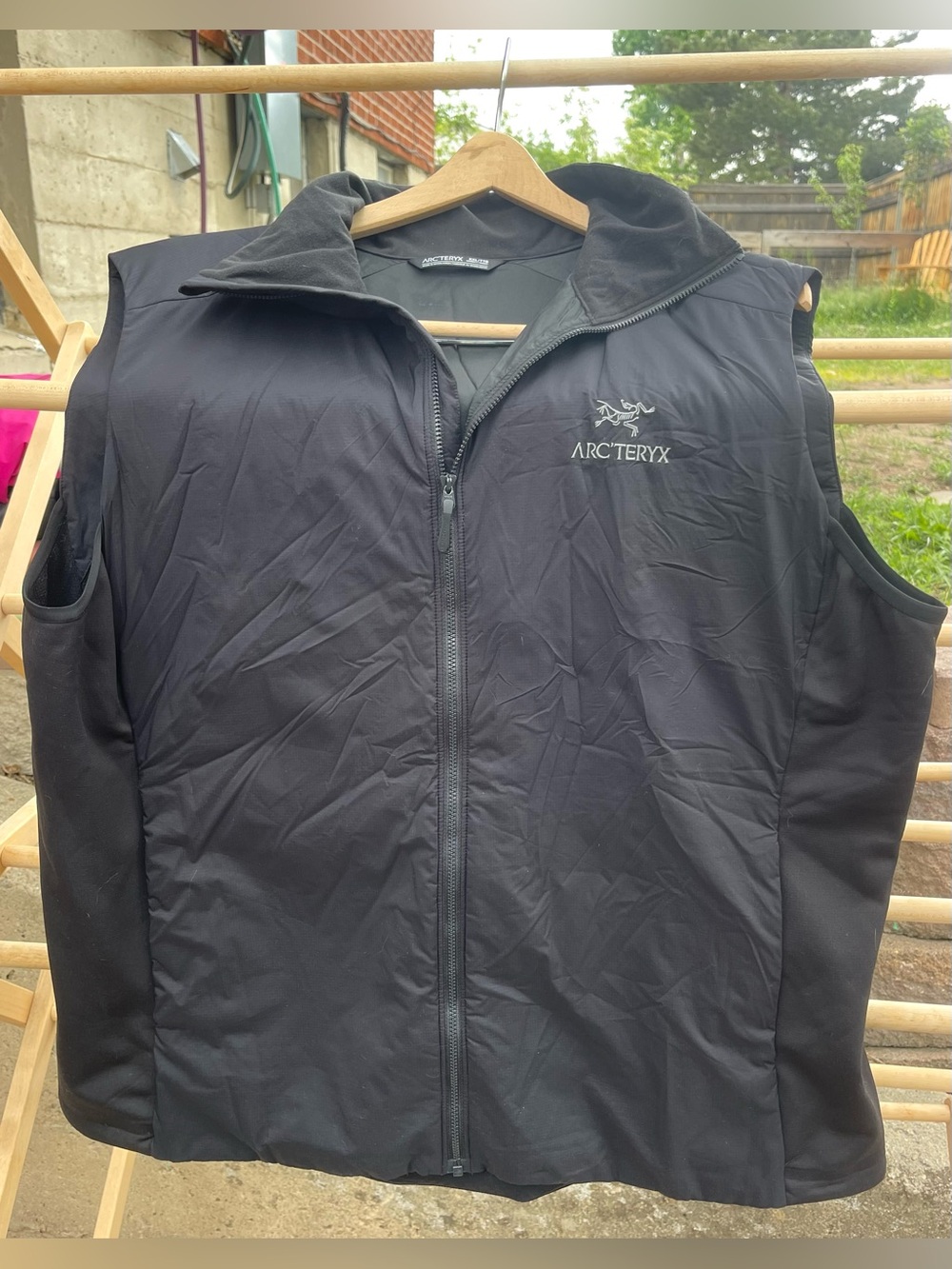 Arc'teryx Women’s Atom Vest. Black. Size XXL.